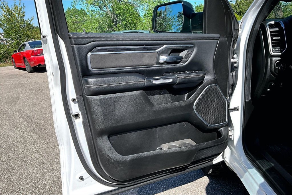 Used 2023 RAM 1500 Laramie AWD/4WD image 22