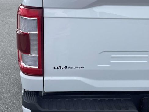 Used 2023 Ford F150 Lariat w/ Max Trailer Tow Package image 10