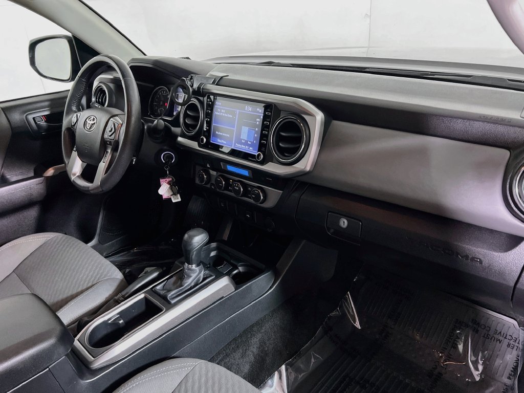 Certified 2022 Toyota Tacoma SR5 w/ Black Out Package (TMS) AWD/4WD image 25