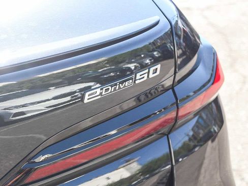 New 2026 BMW i7 eDrive50 w/ M Sport Package image 35