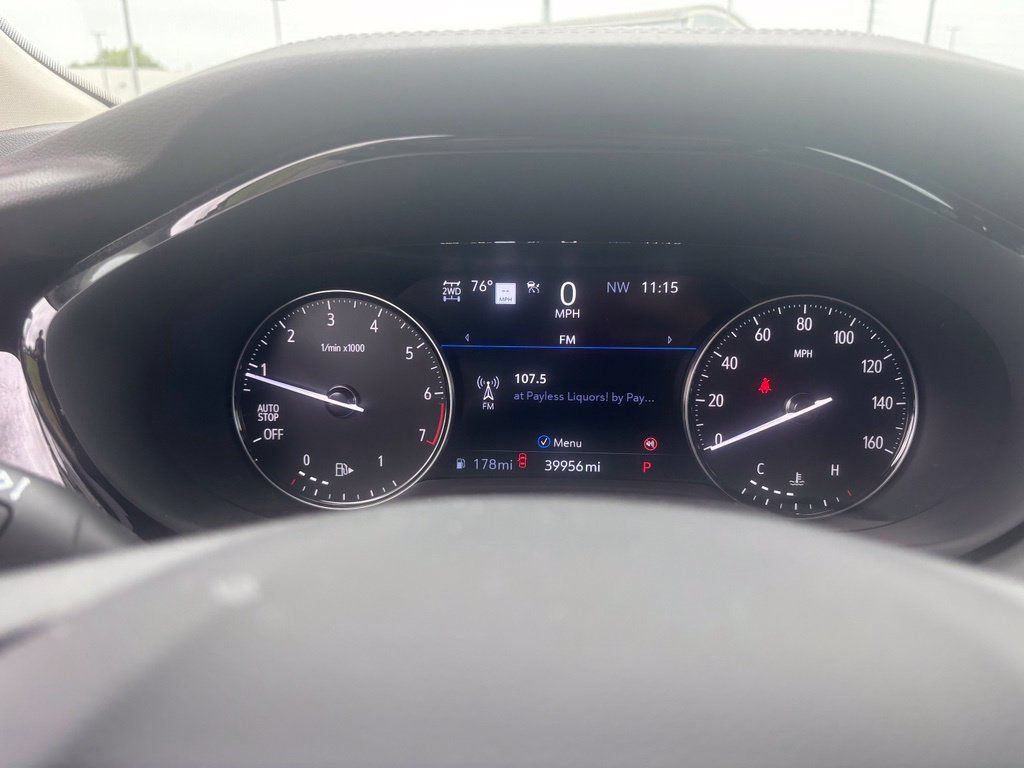 Used 2023 Buick Envision Avenir AWD/4WD image 23