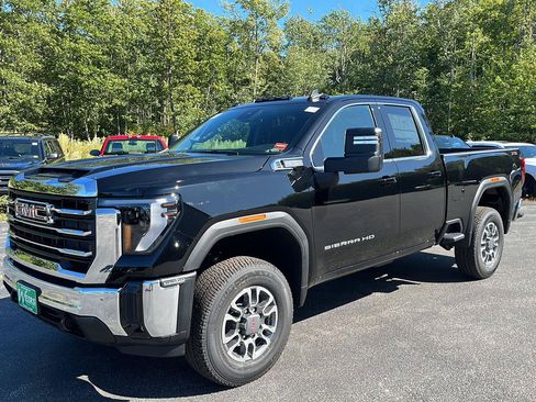 New 2026 GMC Sierra 2500 SLE w/ SLE Value Package; AWD/4WD image 1