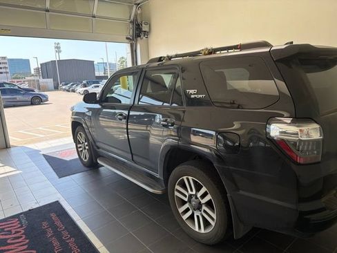 Used 2024 Toyota 4Runner TRD Sport AWD/4WD image 4