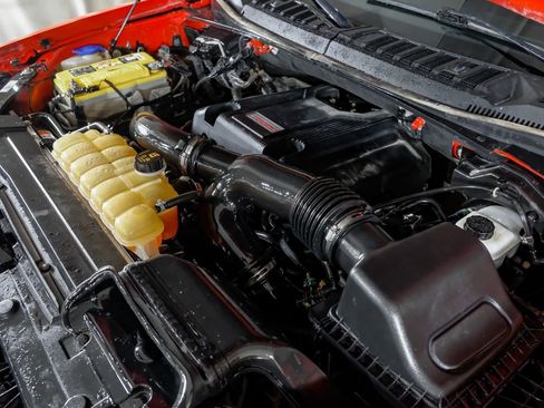 Used 2018 Ford F150 Raptor w/ Equipment Group 802A Luxury image 48