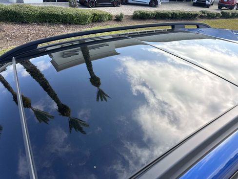 Used 2025 Mercedes-Benz GLB 250 image 11