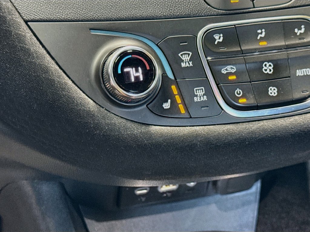 Used 2024 Chevrolet Malibu LT FWD image 19