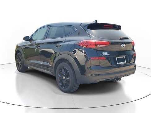 Used 2019 Hyundai Tucson SE AWD/4WD image 3