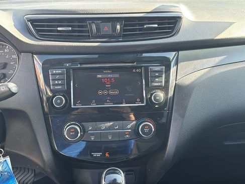 Used 2021 Nissan Rogue Sport S AWD/4WD image 15