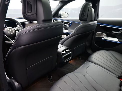 New 2026 Mercedes-Benz E 350 Sedan image 12