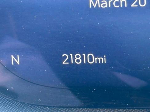 Used 2025 Buick Enclave Sport Touring image 39