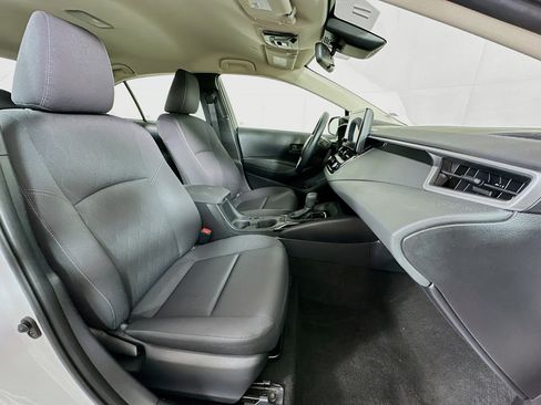 Used 2024 Toyota Corolla LE image 28