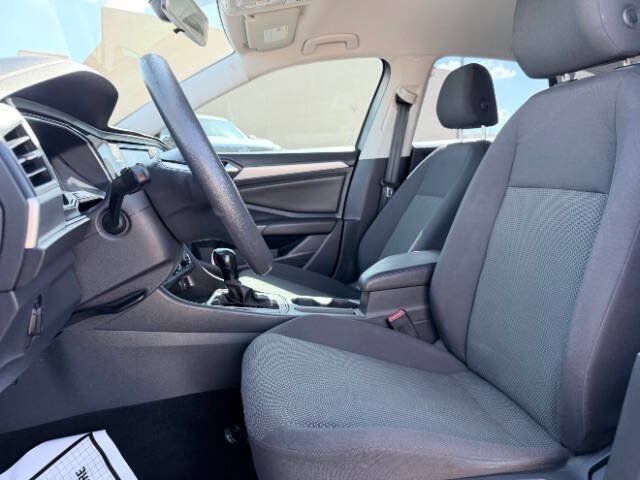 Used 2019 Volkswagen Jetta S w/ Driver Assistance Package FWD image 14