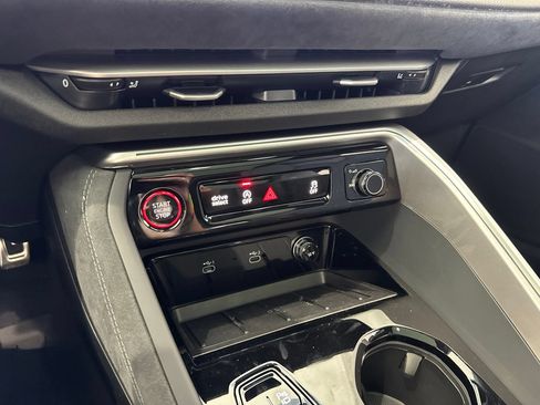 New 2026 Audi SQ5 Premium Plus AWD/4WD image 28
