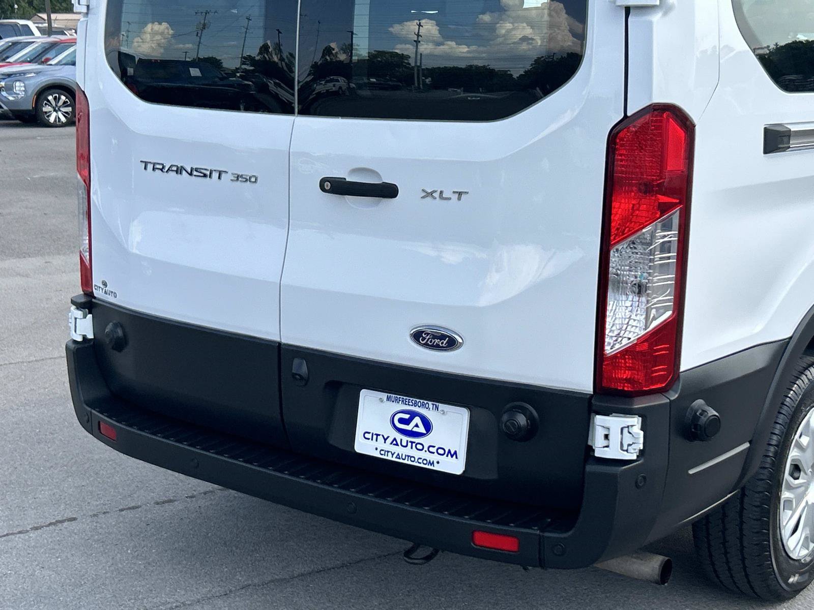 Used 2024 Ford Transit 350 XLT RWD image 14