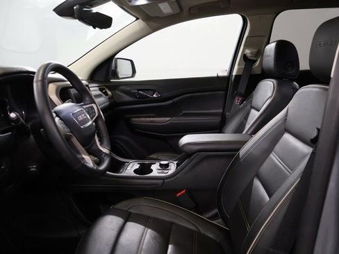 Used 2023 GMC Acadia Denali w/ Denali Ultimate Package image 20