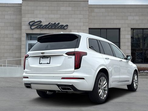 New 2025 Cadillac XT6 Premium Luxury image 3