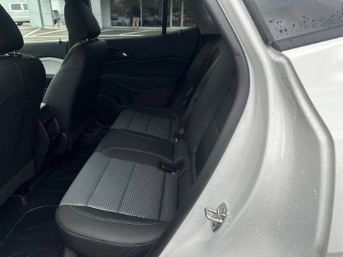 New 2026 Chevrolet Trax LT w/ Driver Confidence Package image 15