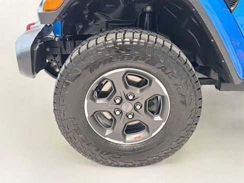 Used 2023 Jeep Gladiator Rubicon w/ LED Lighting Group image 26