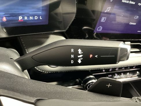 New 2026 Chevrolet Equinox LT w/ Safety and Technology Package image 30