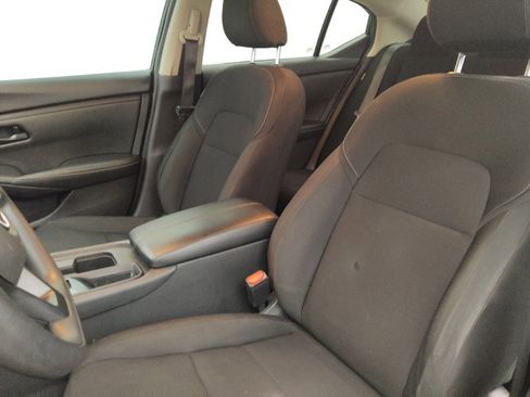Used 2025 Nissan Sentra S FWD image 17