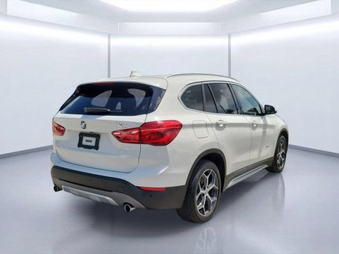 Used 2018 BMW X1 xDrive28i AWD/4WD image 4