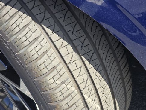 Used 2025 Kia K5 EX image 4