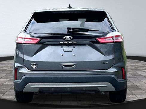 Certified 2023 Ford Edge SEL w/ Convenience Package AWD/4WD image 4