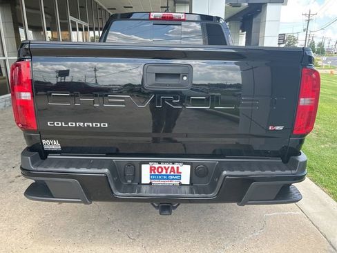 Used 2022 Chevrolet Colorado LT w/ LT Convenience Package RWD image 6