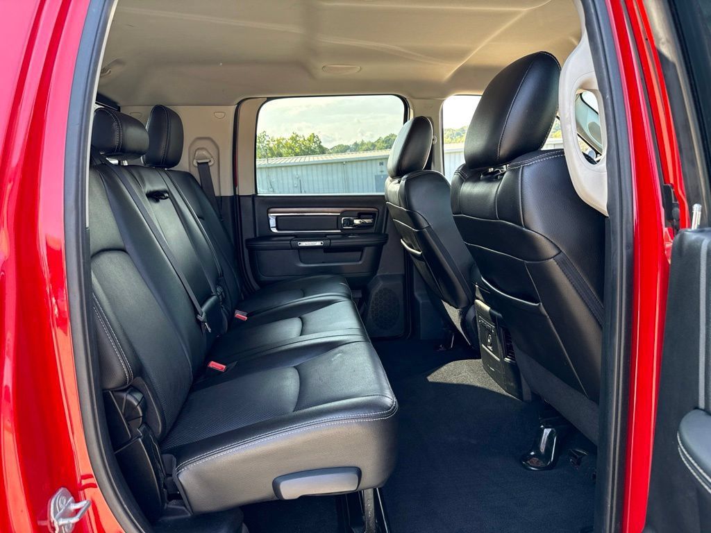 Used 2015 RAM 3500 Laramie AWD/4WD image 11