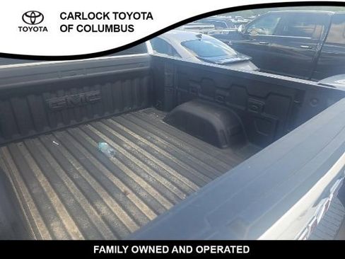 Used 2024 GMC Sierra 1500 SLT w/ SLT Premium Plus Package AWD/4WD image 8