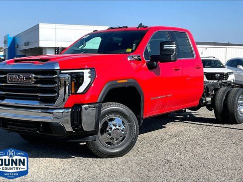 New 2026 GMC Sierra 3500 SLE w/ SLE Convenience Package AWD/4WD image 1