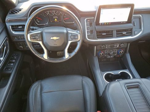 Used 2021 Chevrolet Tahoe LT w/ LT Signature Package image 12