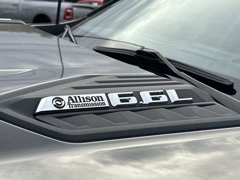 Used 2024 Chevrolet Silverado 2500 High Country w/ High Country Premium Package image 16