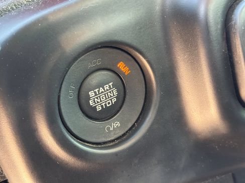 Used 2021 Jeep Gladiator Rubicon AWD/4WD image 30