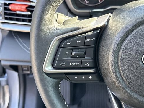 Certified 2025 Subaru Outback Limited image 27