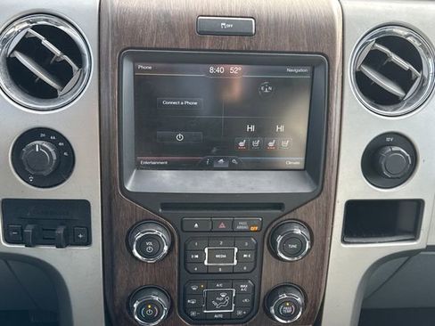 Used 2014 Ford F150 Lariat w/ Equipment Group 502A Luxury AWD/4WD image 29
