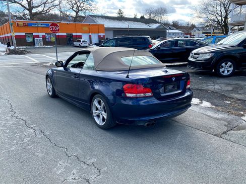 Used 2010 BMW 128i Convertible w/ Premium Pkg image 7