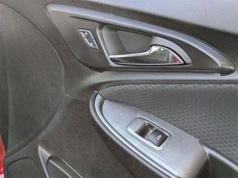 Used 2024 Chevrolet Malibu LT image 33