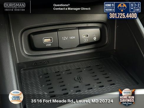 Used 2025 Hyundai Venue Limited FWD image 21