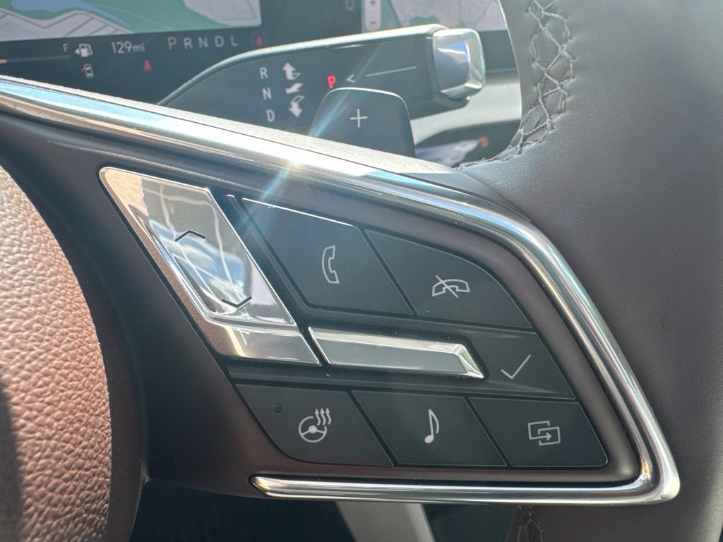 Used 2026 Buick Enclave Avenir w/ Super Cruise Package FWD image 19
