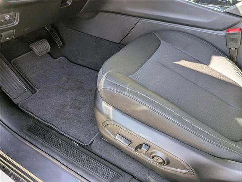 New 2025 Jeep Grand Cherokee L Laredo w/ Luxury Tech Group I image 4