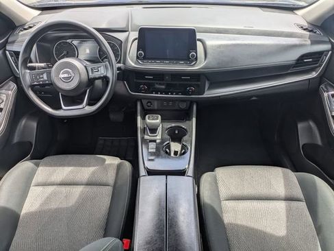 Used 2024 Nissan Rogue SV FWD image 16