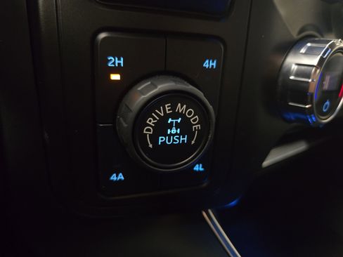 Used 2021 Ford F150 Raptor image 30