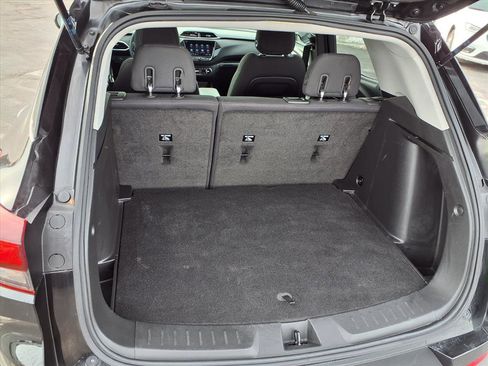 Used 2022 Chevrolet TrailBlazer LT w/ Convenience Package image 25