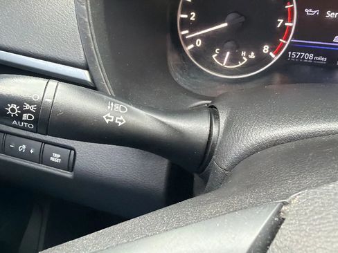 Used 2020 Nissan Altima 2.5 S FWD image 14
