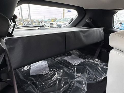 New 2026 Mitsubishi Outlander SE image 11