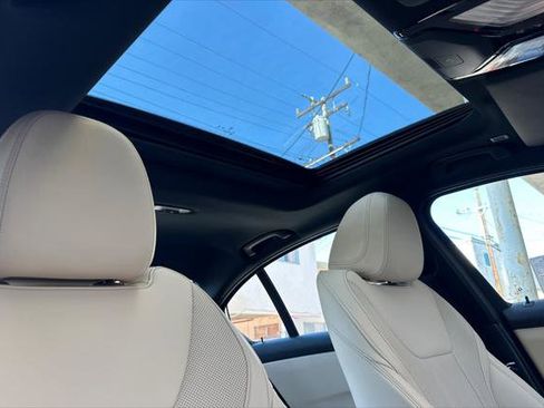 Used 2023 BMW 330i Sedan w/ Parking Assistance Package image 15