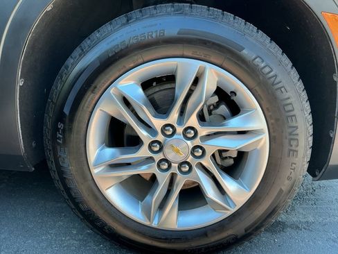 Used 2019 Chevrolet Blazer LT FWD image 29