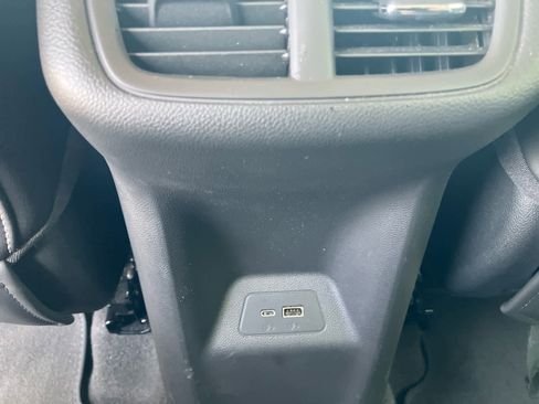 Used 2025 Buick Envision Sport Touring AWD/4WD image 33