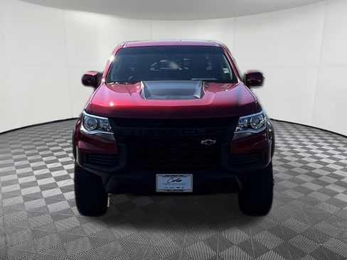 Certified 2022 Chevrolet Colorado ZR2 w/ LPO, Door Decal Package AWD/4WD image 2